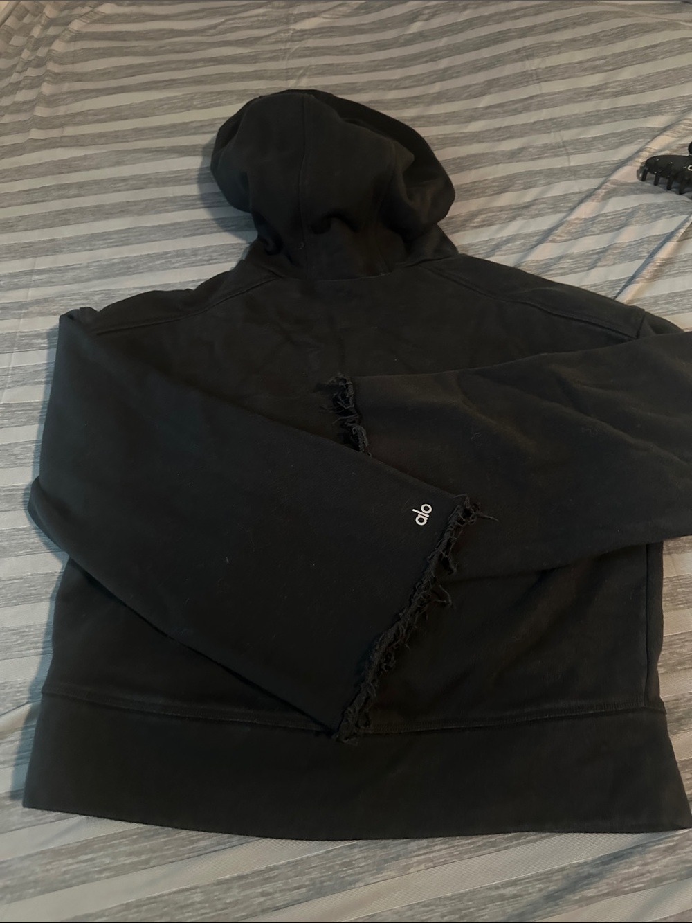 Women’s Alo Yoga Black Hoodie Sz XS oversized - Picture 7 of 8